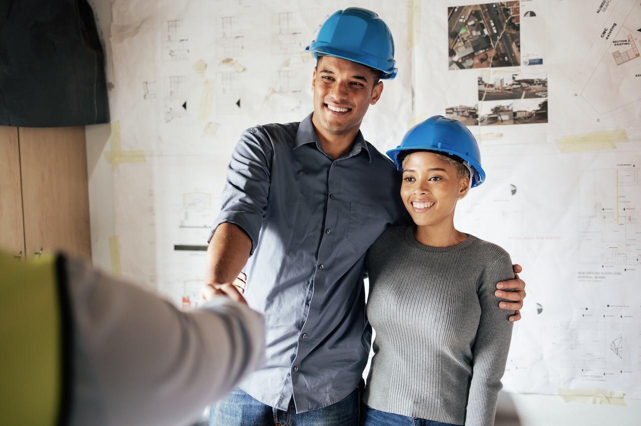 Read more about the article 7 Steps to Protect Your Construction Business from Lawsuits